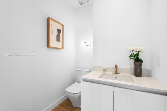 APT-1512 - 2655 S Bayshore Dr, Condo with 3 bedrooms, 4 bathrooms and null parking in Coconut Grove FL | Image 15