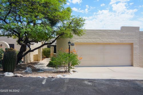 5100 N Placita Del Lazo, Tucson, AZ, 85750-1535 | Card Image