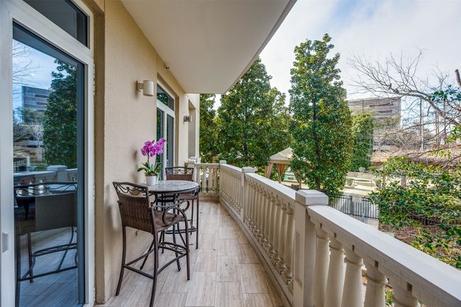 APT-2F - 3505 Turtle Creek Blvd, Condo with 1 bedrooms, 2 bathrooms and null parking in Dallas TX | Image 10