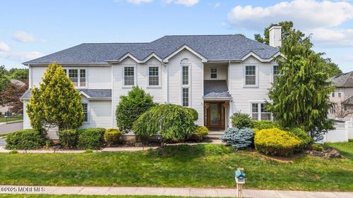 22 Enclosure Dr, Morganville, NJ, 07751-1809 | Card Image
