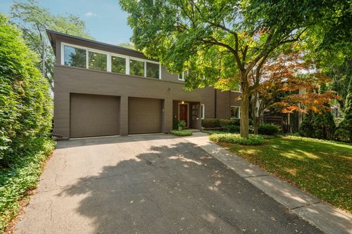 515 Oswego St, Ann Arbor, MI, 48104-2624 | Card Image