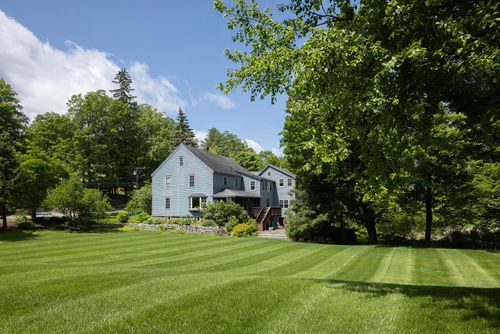 36 Old Henniker Rd, Hopkinton, NH, 03229-2206 | Card Image