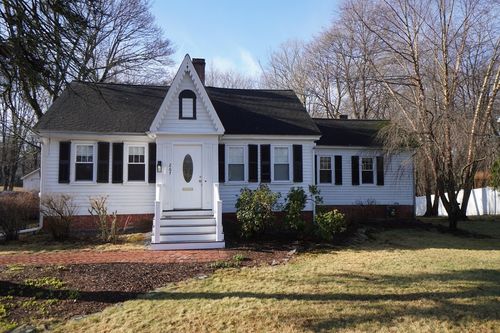 267 Commonwealth Ave, North Attleboro, MA, 02763-1136 | Card Image