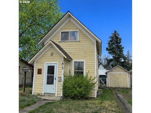 1613 2nd St, Baker City, OR, 97814-3806 | Card Image