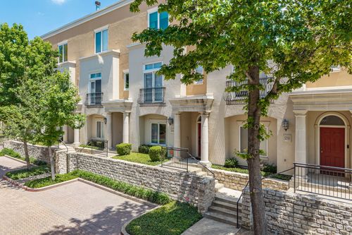 3234 N Haskell Ave, Dallas, TX, 75204-1586 | Card Image