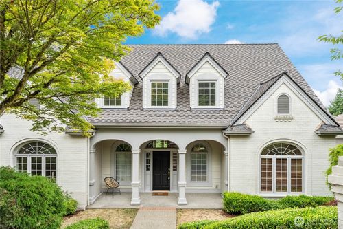 5757 168th Pl Se, Bellevue, WA, 98006-5517 | Card Image