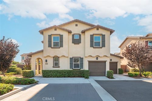 8661 Bay Laurel St, Chino, CA, 91708 | Card Image