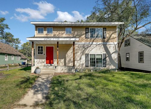 829 Minnesota Blvd, Saint Cloud, MN, 56304-2136 | Card Image