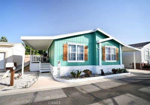 4-19127 Pioneer Blvd, Artesia, CA, 90701-1748 | Card Image