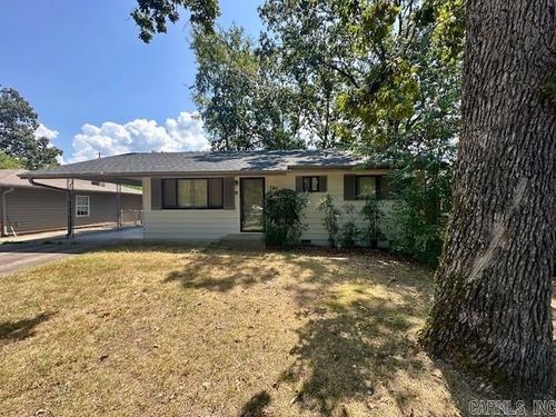 323 Santa Fe Trl, Little Rock, AR, 72205-2205 | Card Image