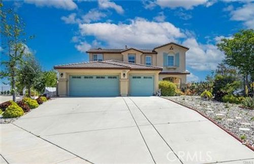 29240 Willow Ridge Ct, Lake Elsinore, CA, 92530 | Card Image