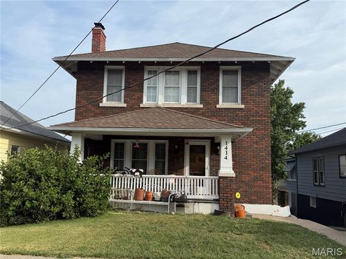 1414 Paris Ave, Hannibal, MO, 63401-3110 | Card Image