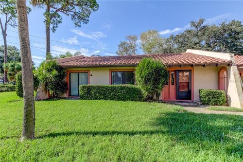 9537-9537 86th Ave, SEMINOLE, FL, 33777-2529 | Card Image