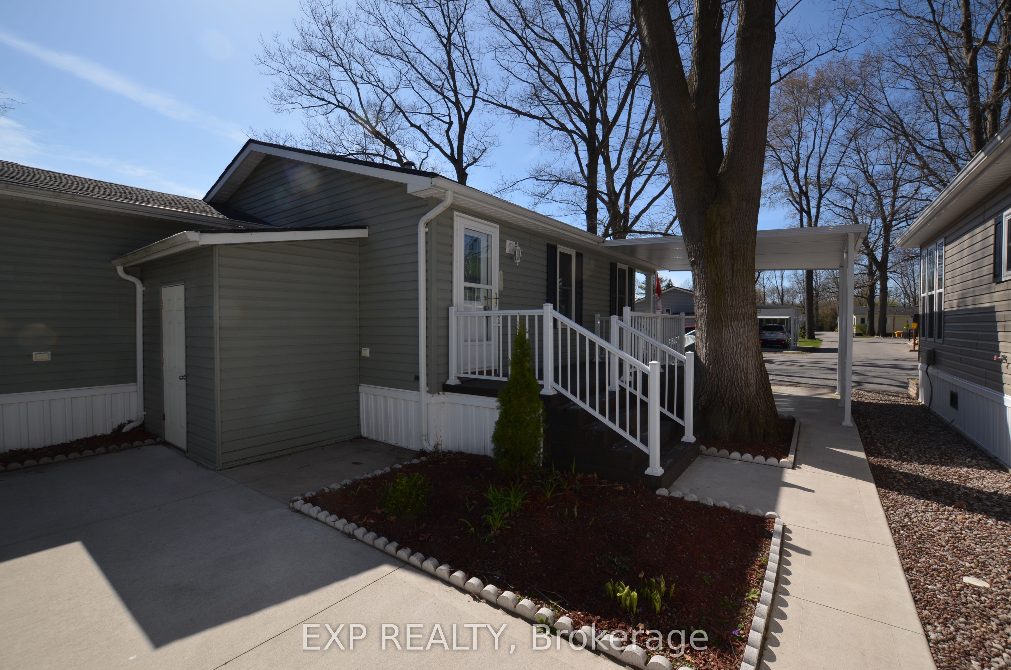 Residential in Middlesex Centre 4