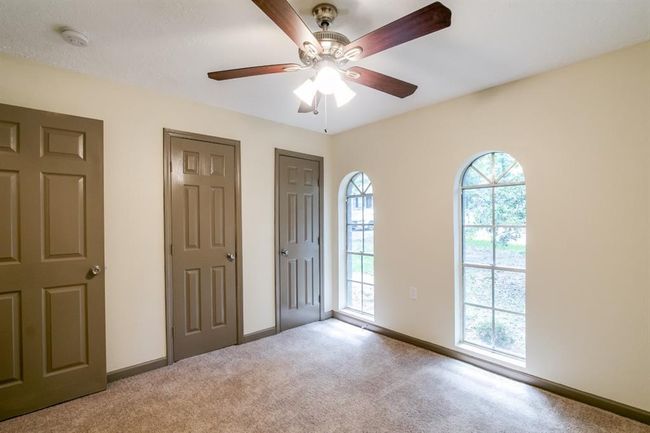 24615 Wilderness Rd, House other with 3 bedrooms, 2 bathrooms and 2 parking in Spring TX | Image 19