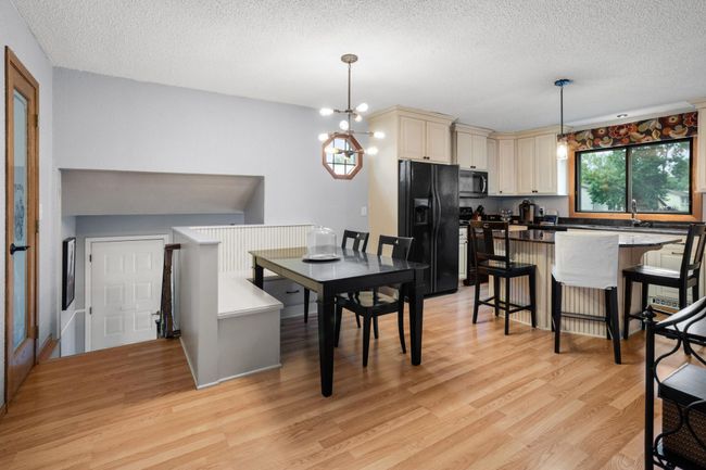 Kitchen/Dining | Image 7
