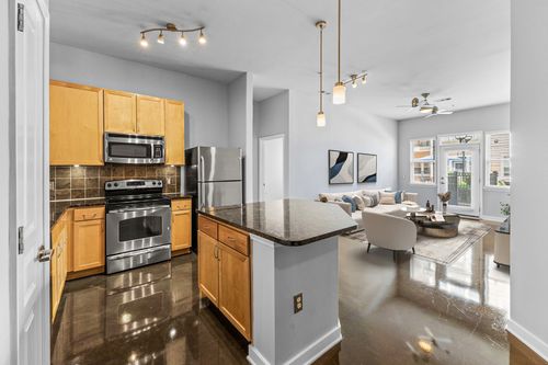 apt-104-3000 Vanderbilt Pl, Nashville, TN, 37212-2530 | Card Image