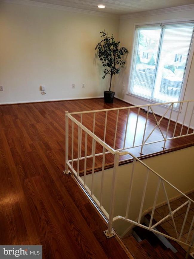 615 State Cir, House other with 4 bedrooms, 2 bathrooms and null parking in MARTINSBURG WV | Image 5