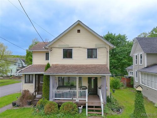 265 N Main St, Warsaw, NY, 14569-1155 | Card Image