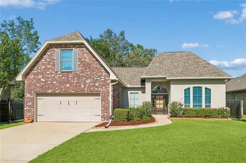 39699 Summer Ln, Ponchatoula, LA, 70454-8138 | Card Image