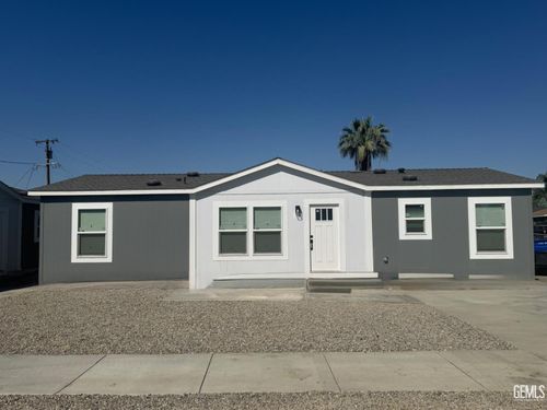 21 Northrup St, Bakersfield, CA, 93307-1854 | Card Image