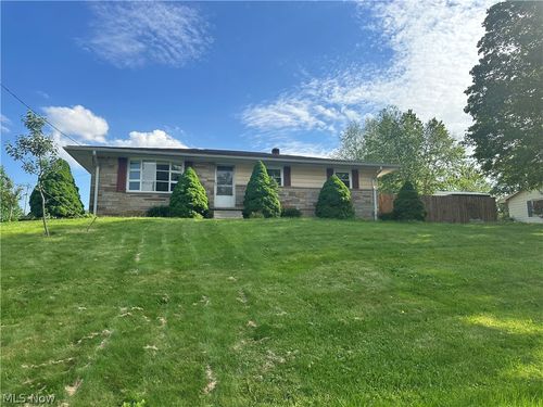 1704 Kenwood Dr, Orrville, OH, 44667-2303 | Card Image