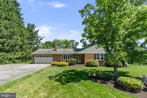 6417 Lochridge Rd, Columbia, MD, 21044-4032 | Card Image