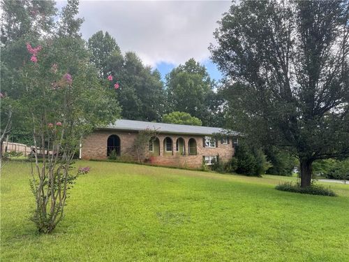 105 Ponderosa Dr, Dallas, GA, 30157-5977 | Card Image