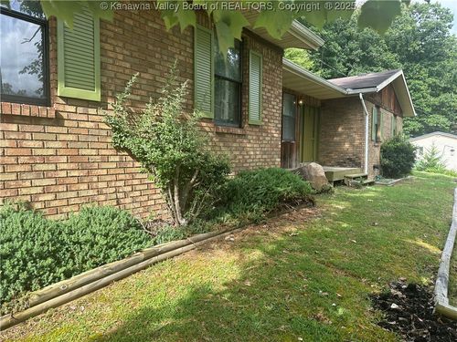 15 Woodland Drive, Madison, WV, 25130 | Card Image