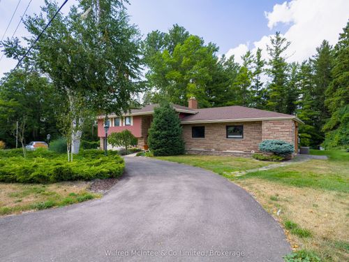 294 2nd St, Hanover, ON, N4N1A5 | Card Image