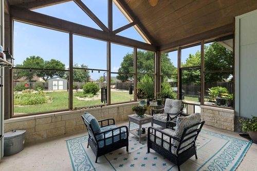 1916 Summit Top Dr, Kerrville, TX, 78028-8915 | Card Image