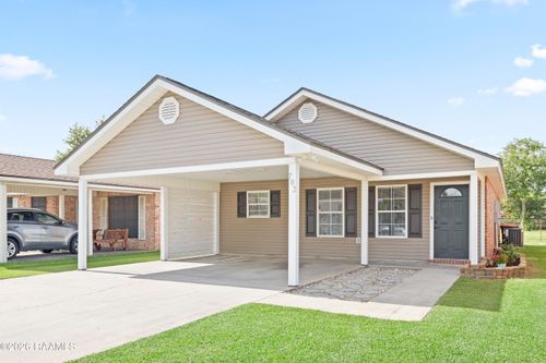 703 Saint Seton Ln, Youngsville, LA, 70592-5317 | Card Image