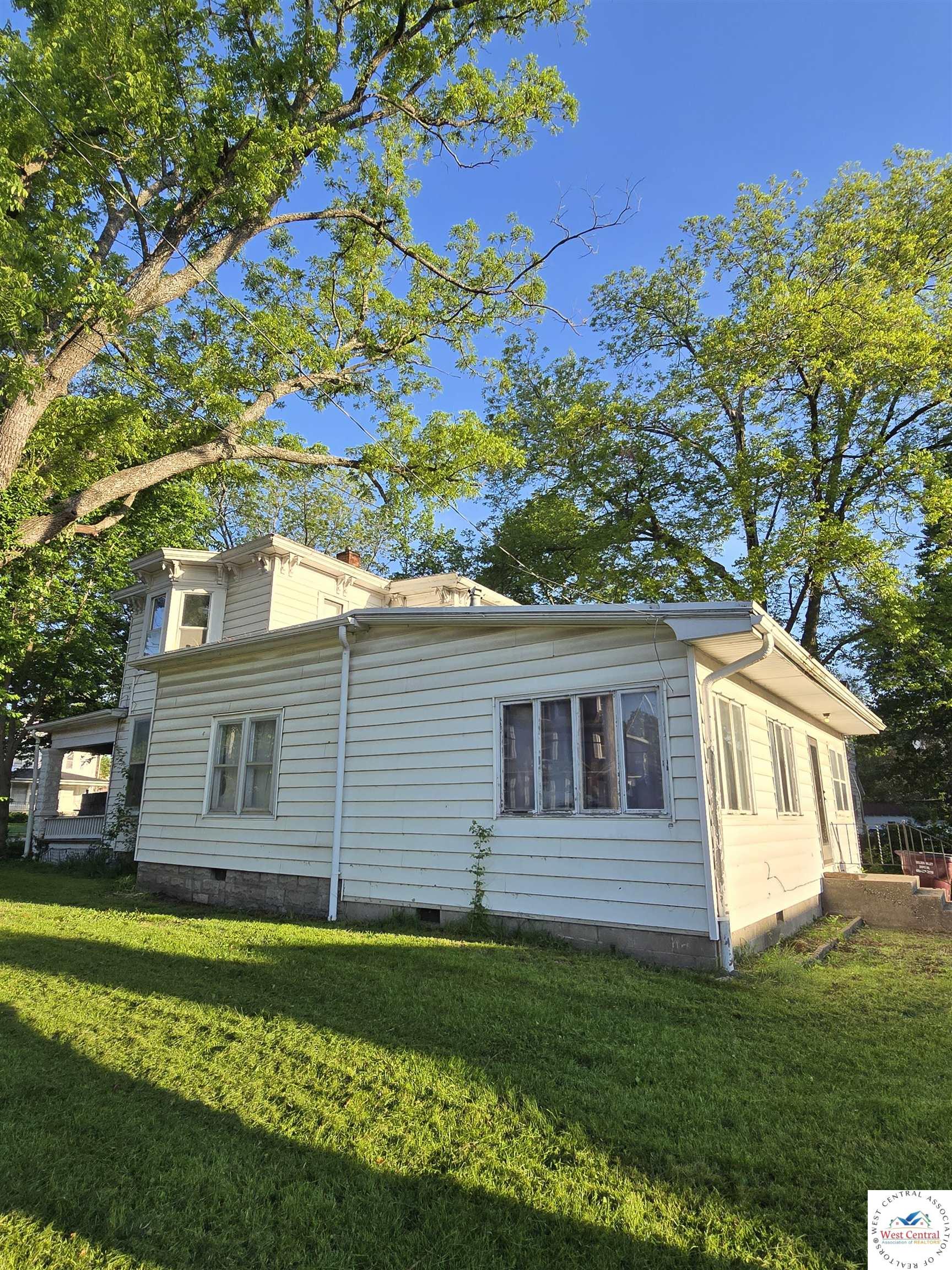 Residential Income in Clinton 2