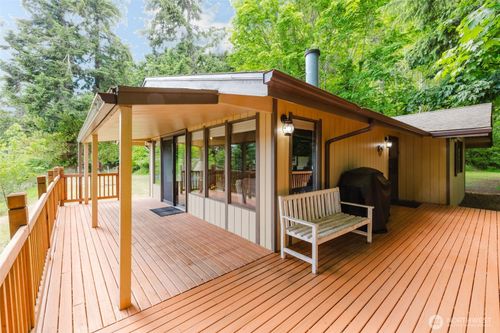 30 Ne Alta Vista Dr, Belfair, WA, 98528-9726 | Card Image
