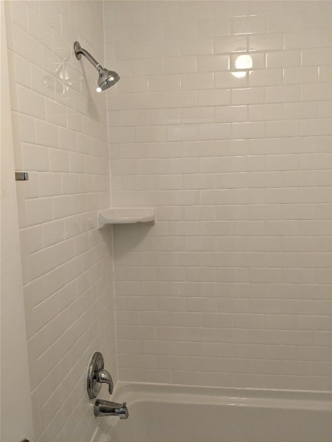 bathroom #1 | Image 7