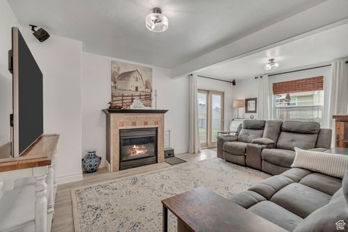 1746 S 2940 E, Spanish Fork, UT, 84660-8942 | Card Image