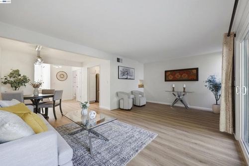 apt-12-651 Moraga Rd, Moraga, CA, 94556-2259 | Card Image