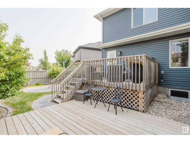1109 176 St Sw, Home with 3 bedrooms, 3 bathrooms and 4 parking in Edmonton AB | Image 49