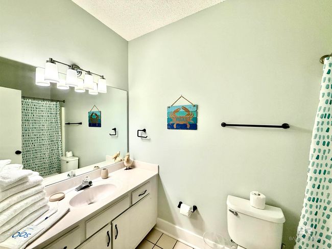 Guest Bathroom | Image 16