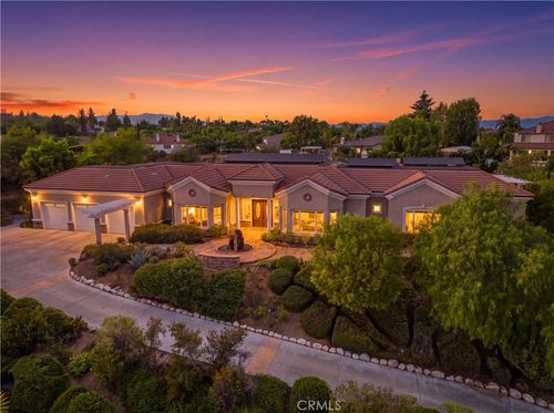 1979 Natalie Ln, Riverside, CA, 92506-4676 | Card Image