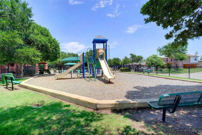 708 Hummingbird Trl, House other with 4 bedrooms, 3 bathrooms and null parking in Saginaw TX | Image 19