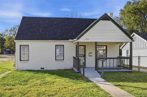 1604 N Boston Pl, Tulsa, OK, 74106-4130 | Card Image