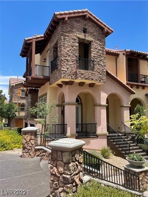 1 Corte Belleza, Henderson, NV, 89011-3233 | Card Image