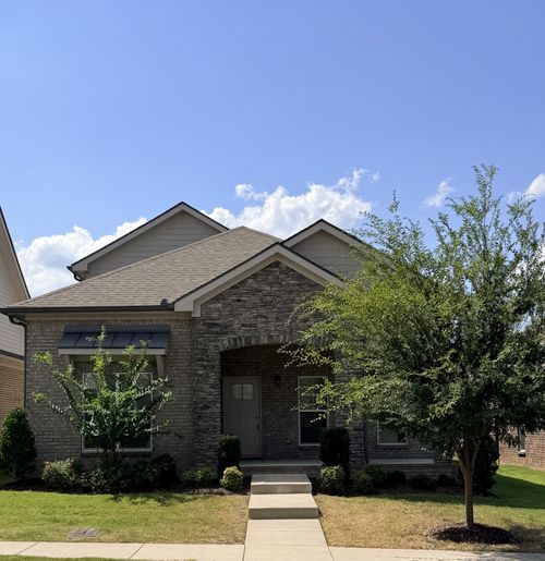 6023 Parkhaven Blvd, Hermitage, TN, 37076-2172 | Card Image