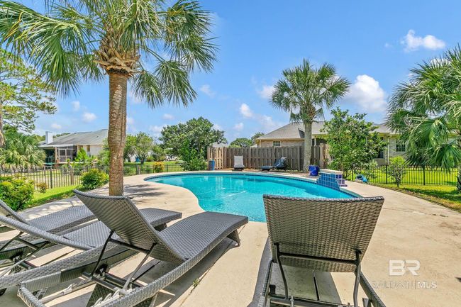 Pool | Image 4