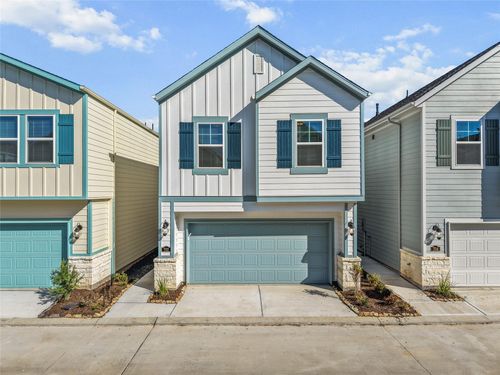 702 Sand Dollar Dr, Kemah, TX, 77565-4101 | Card Image