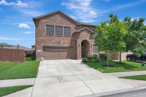 15716 Oak Pointe Dr, Fort Worth, TX, 76177-1560 | Card Image