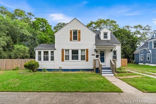 448 Allen Ave, Muskegon, MI, 49442-3602 | Card Image