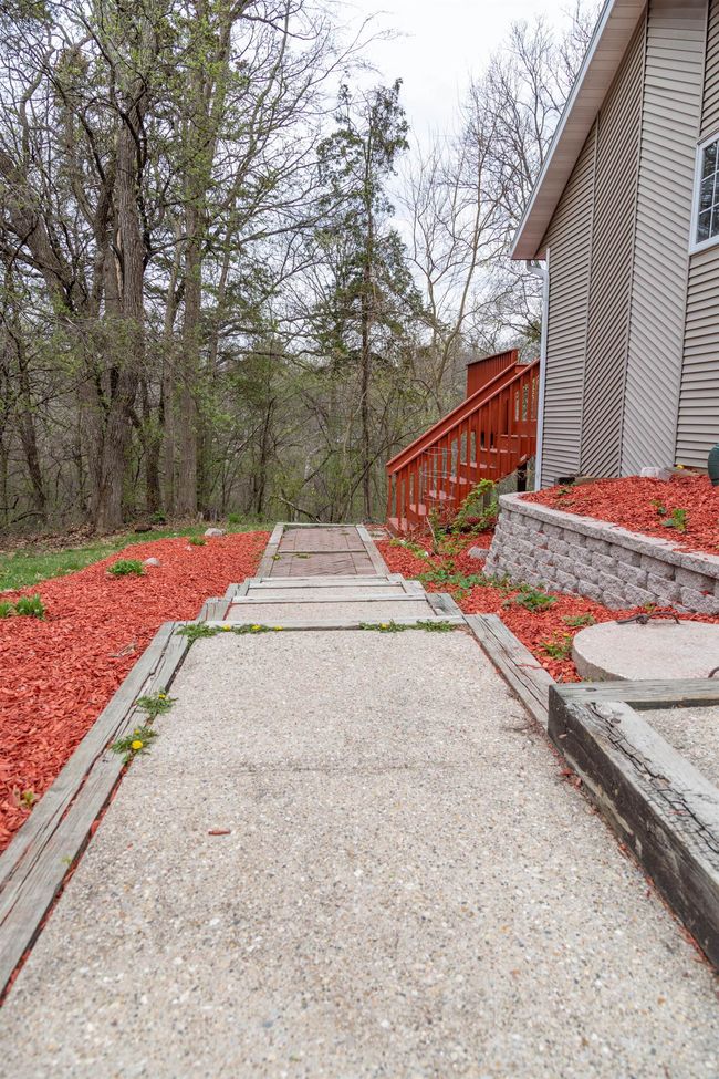 2426 W Juniper Ridge Ct, House other with 4 bedrooms, 4 bathrooms and null parking in Janesville WI | Image 32
