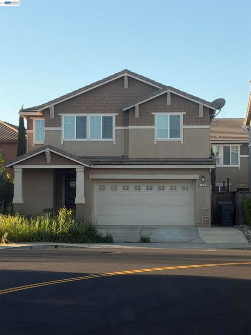 260 Heritage Ln, Dixon, CA, 95620-4887 | Card Image